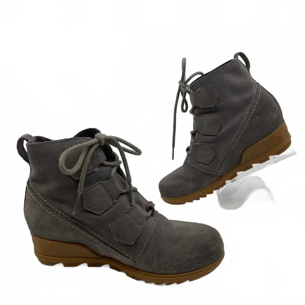 Sorel Gray Suede Classic Bootie | Women's Size 8